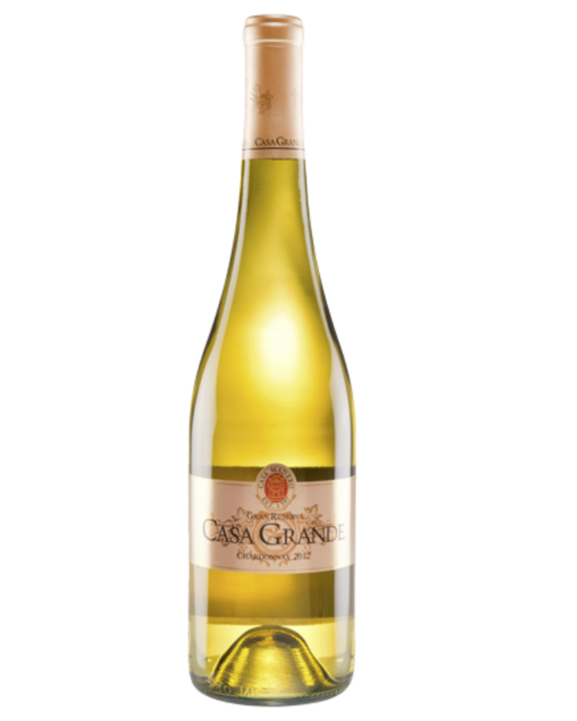 Botella de vino CasaGrande Chardonnay.